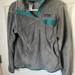 Patagonia Teal and Gray re-tool snap  Fleece Pullover
